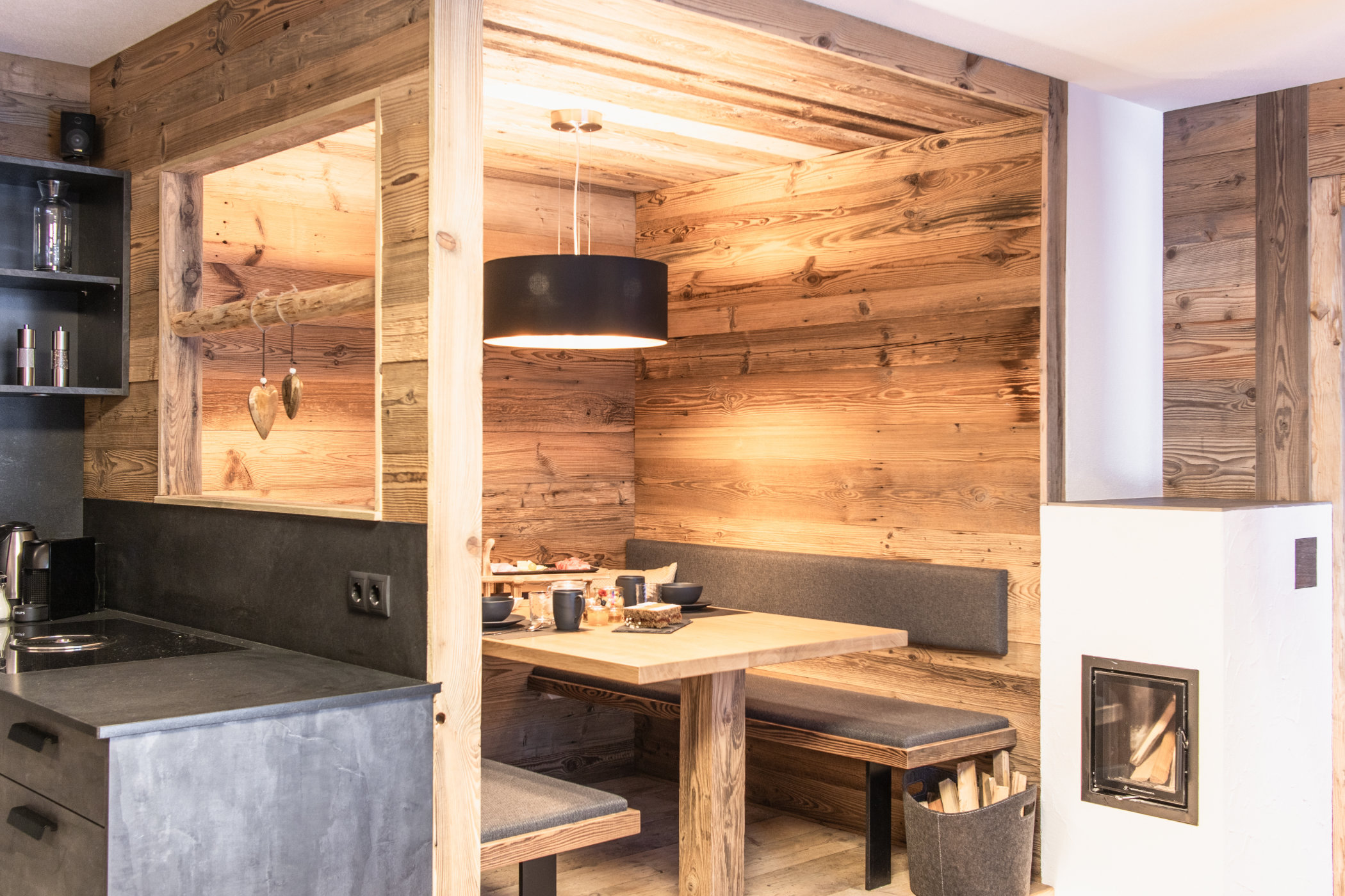 Chalet Suite Wald tavolo